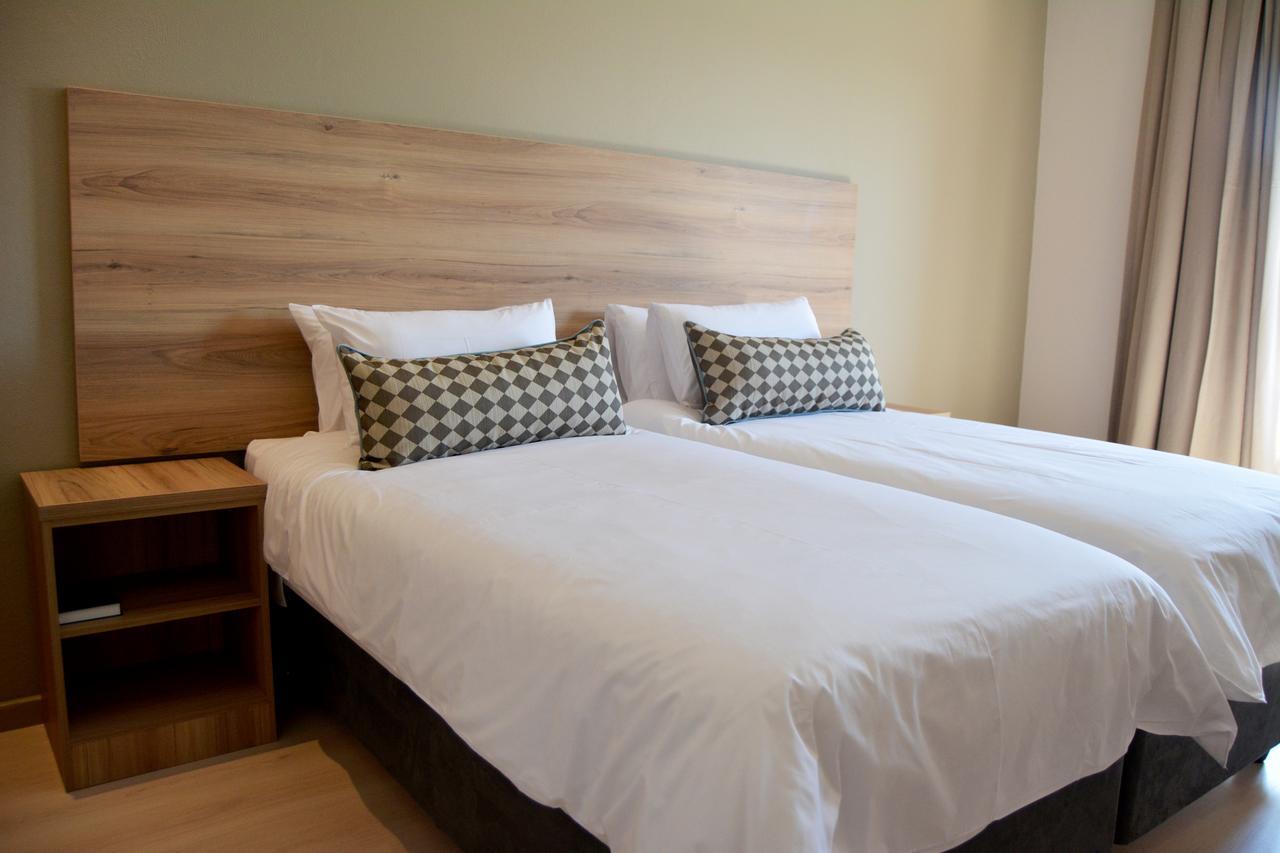 Regal Hotel 3*