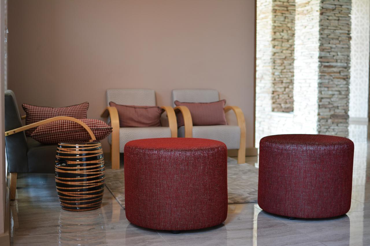 Regal Hotel 3*